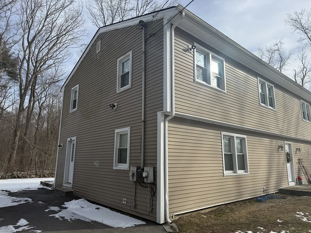 48 Colonial Way, Rehoboth