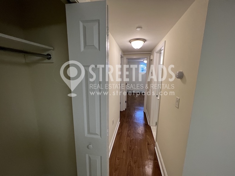 55 Langdon St, Neighborhood Nine