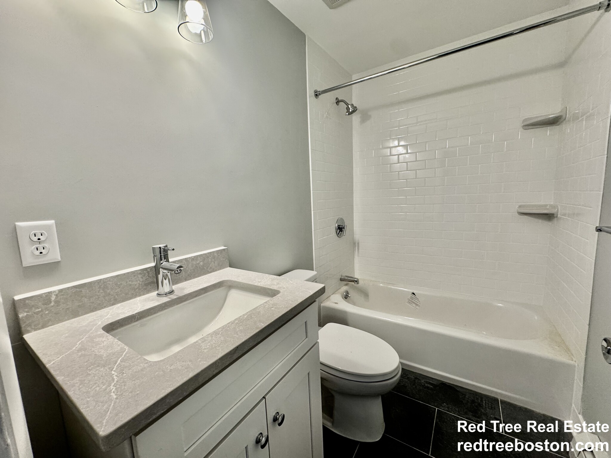 97 Spring St, West Roxbury