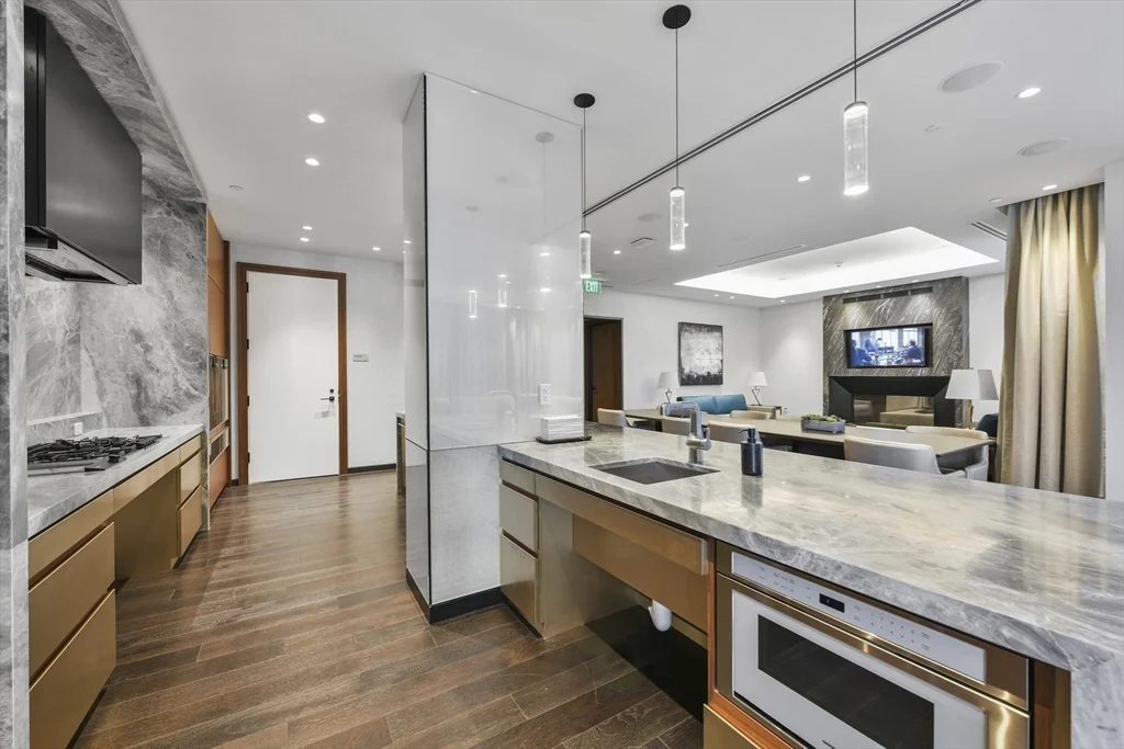 133 Seaport Blvd, Seaport District