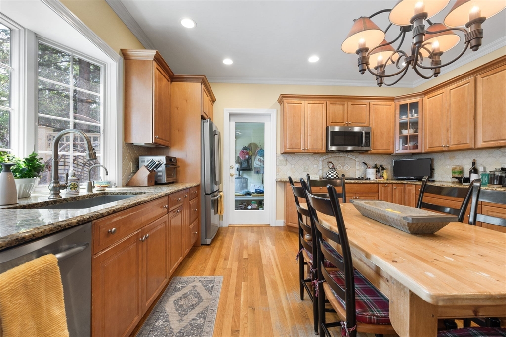 204 Homer St, Newton Center