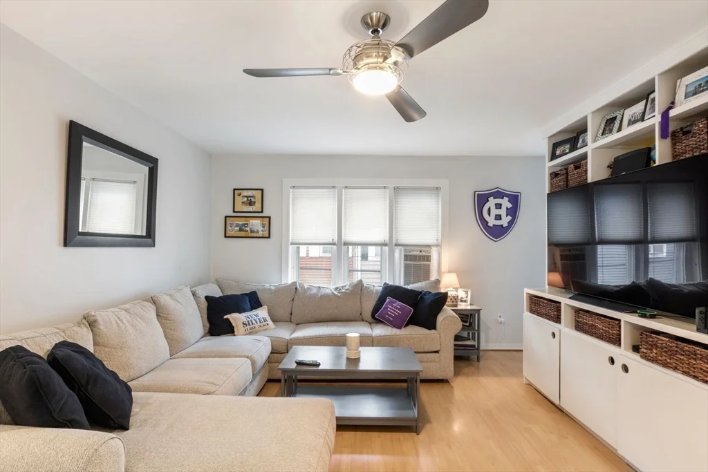 63 Bolton St, South Boston