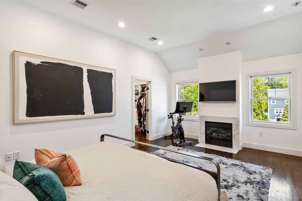 265 Jackson St, Newton