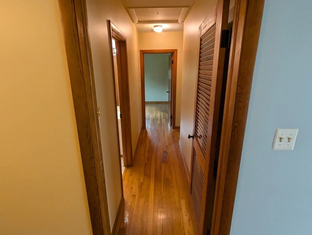 29 Ridgecrest Rd, Amherst