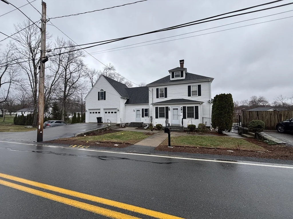 276 Bullard, Walpole