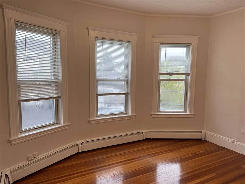765 Broadway, Everett