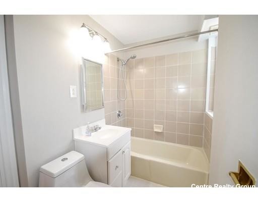 2 Sutherland Rd, Brighton