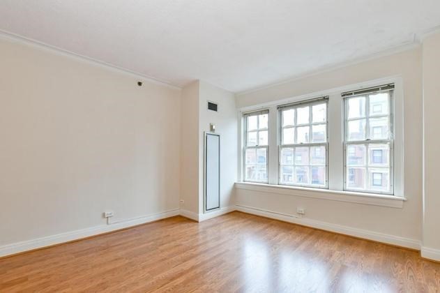 534 Beacon, Back Bay