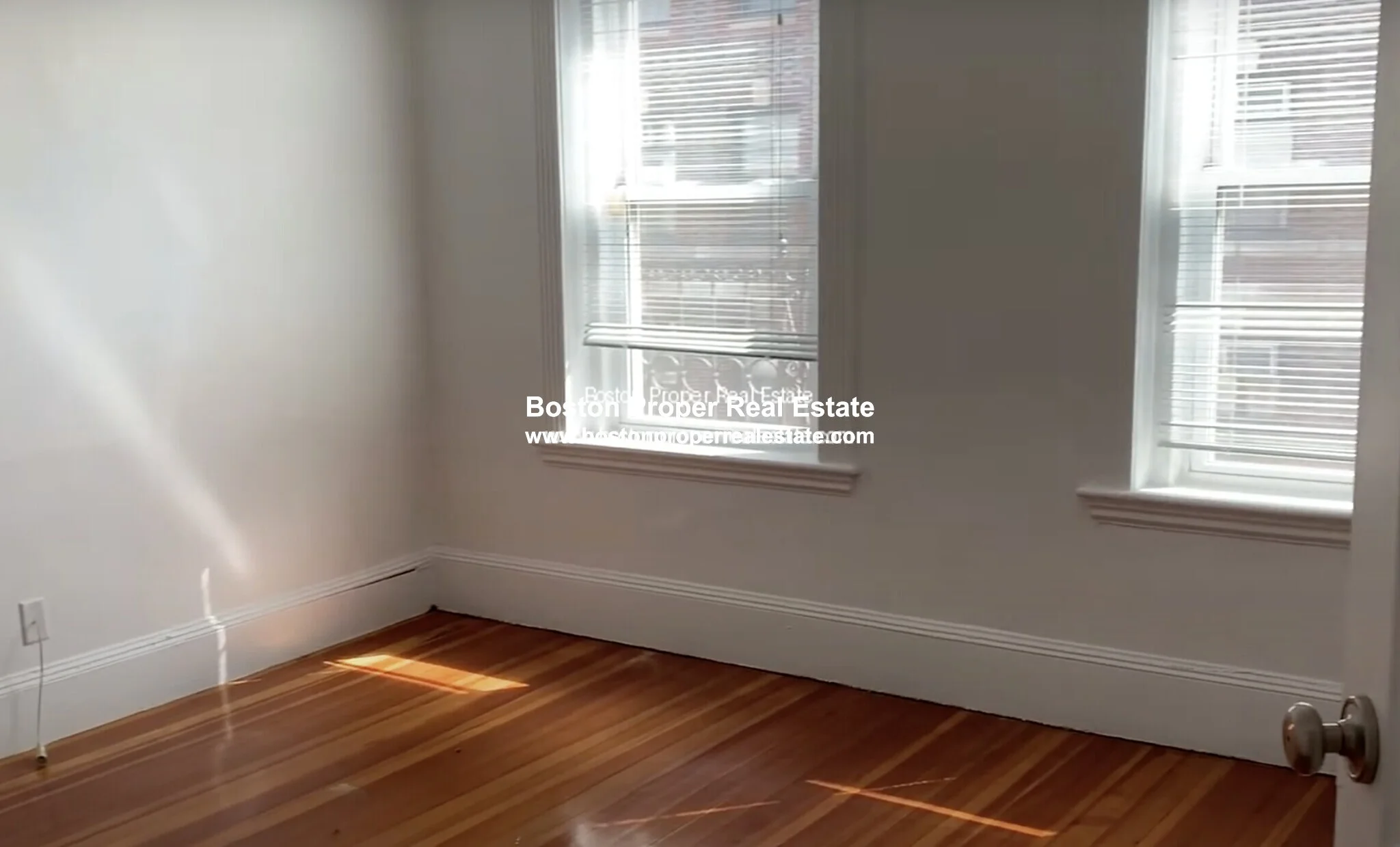 64 Hemenway St, Fenway