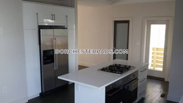 5 bed, 3 bath apartment for rent at 22-24 Harbor View Unit 1, Dorchester