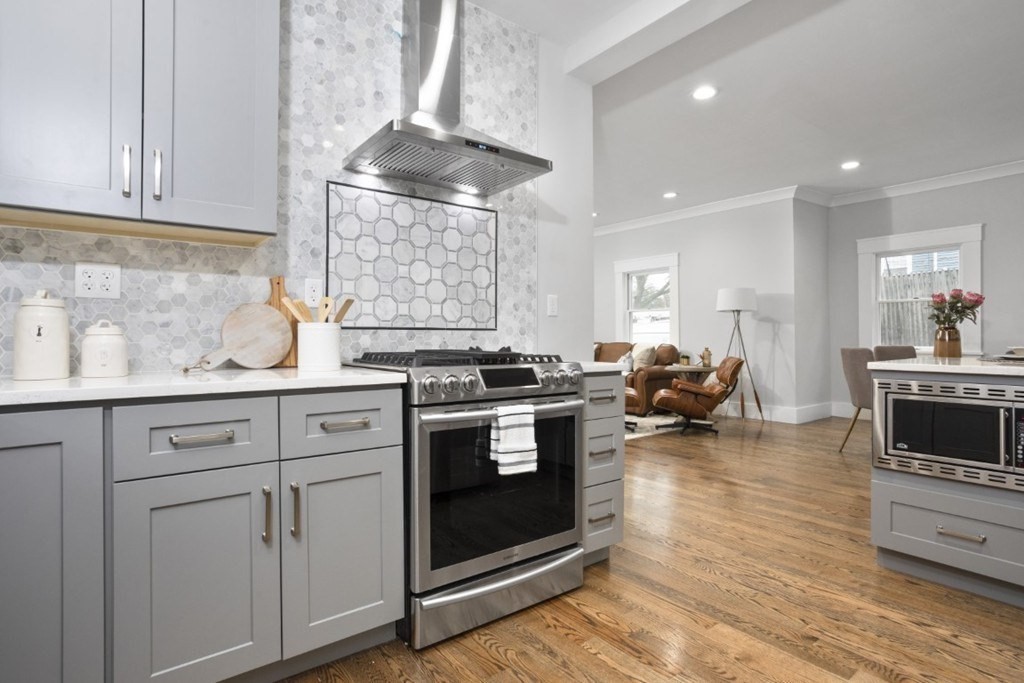 10 Grant St, Somerville