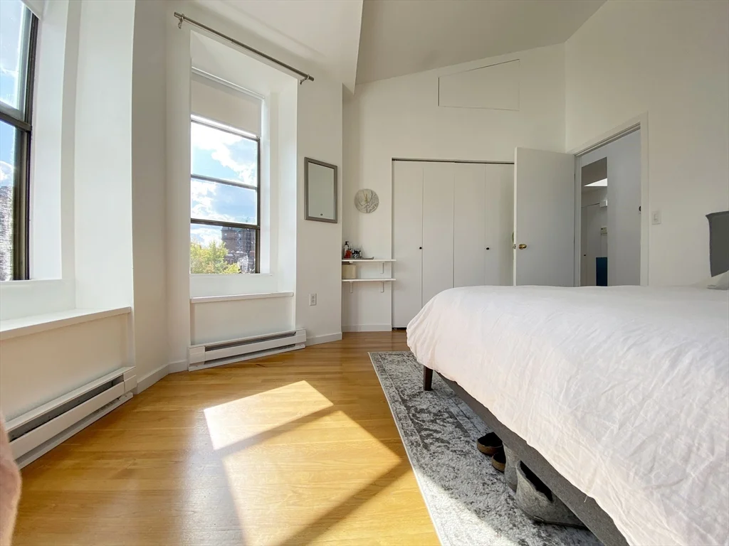 363 Marlborough St, Back Bay