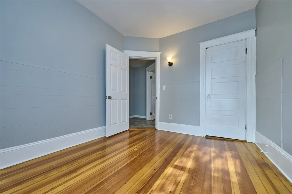 41 Salem St, Salem