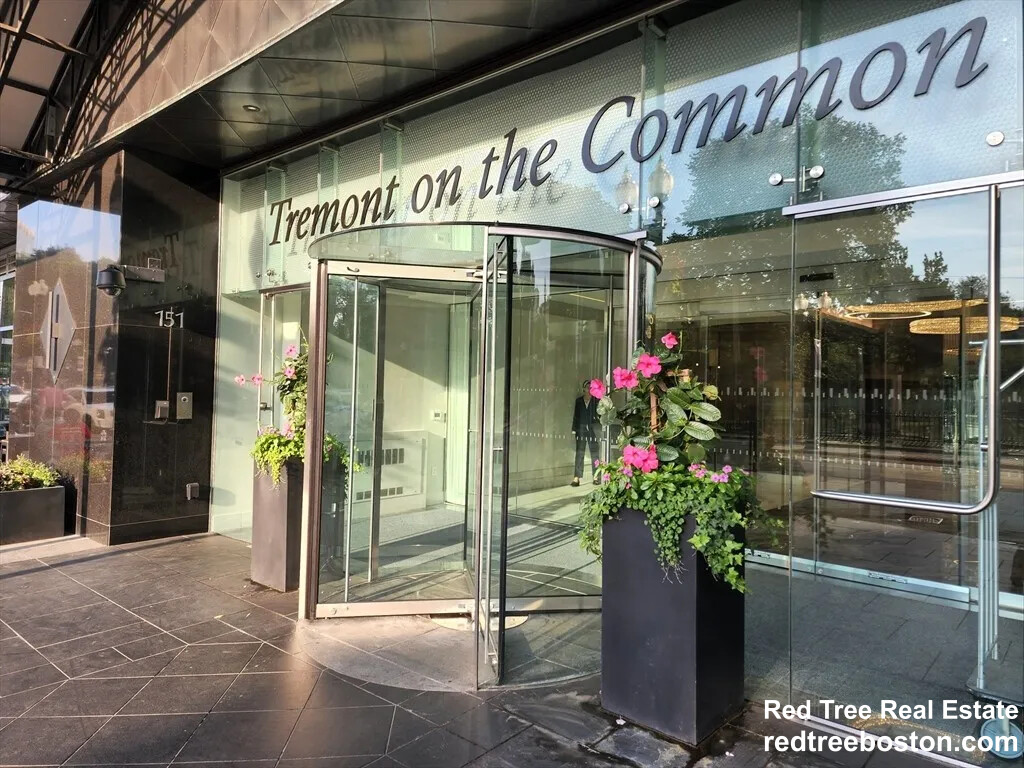 151 Tremont St, Midtown