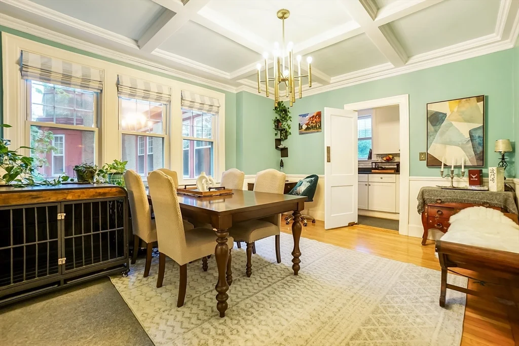 569 Franklin St, Melrose
