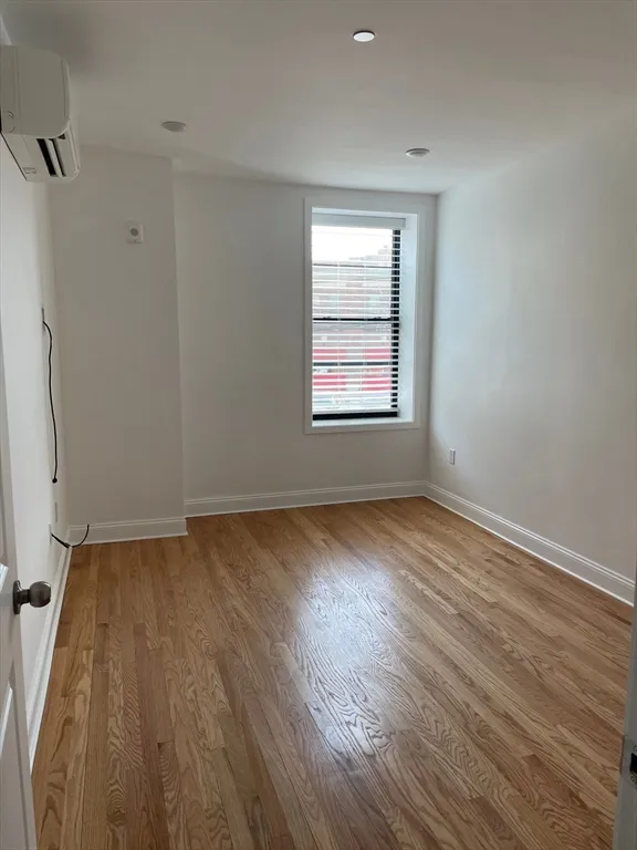 52 Washington Ave, Chelsea