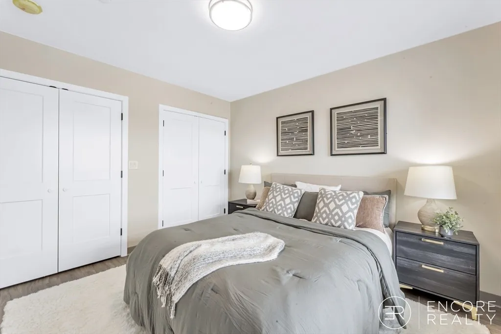 375 Cummins Highway, Roslindale