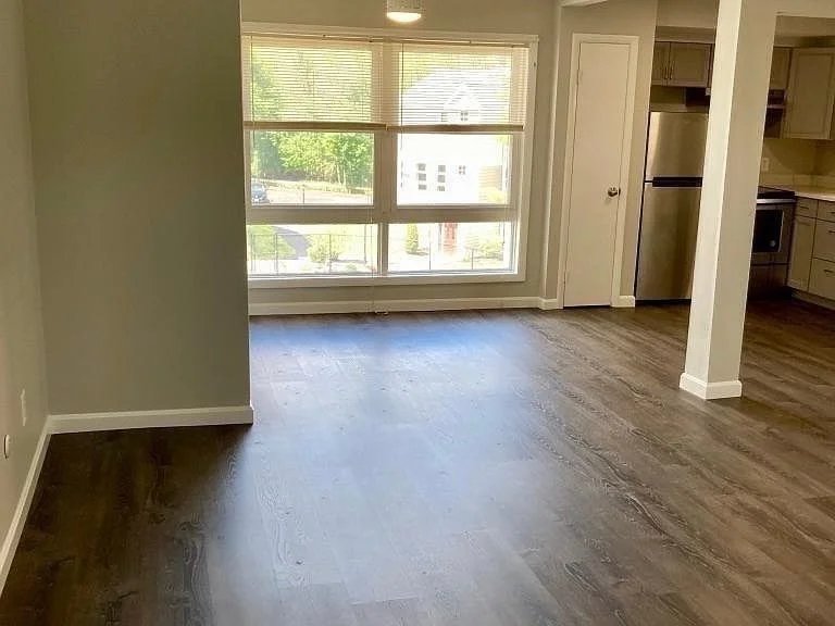 26 Beacon St, Burlington