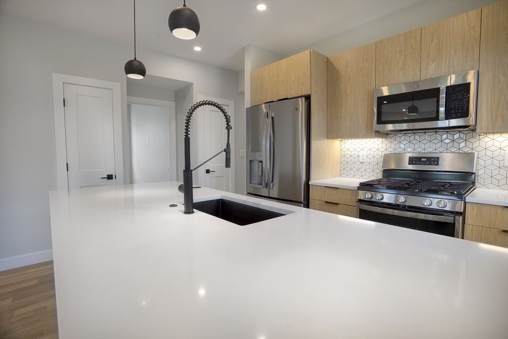 7 Wenham, Jamaica Plain