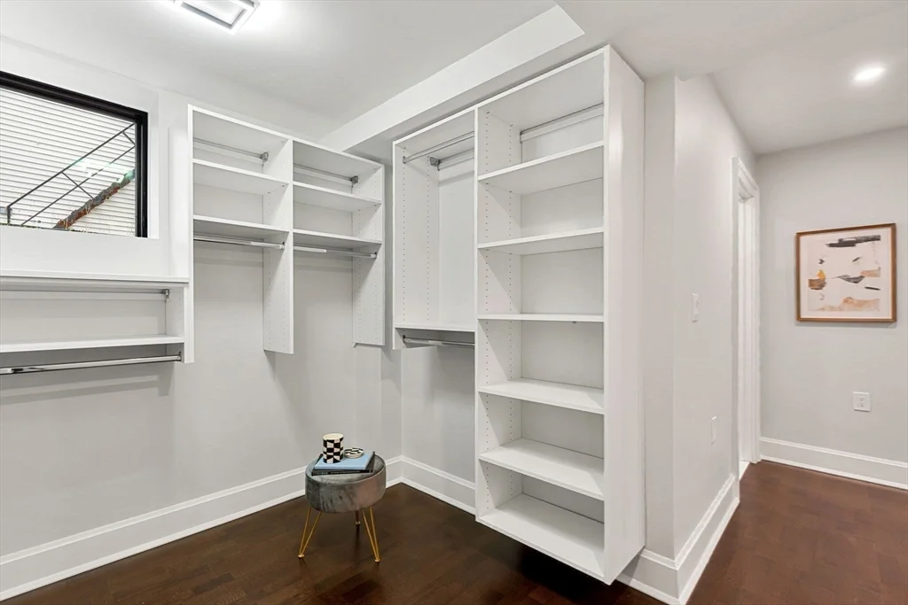 6 Pearl St, East Somerville