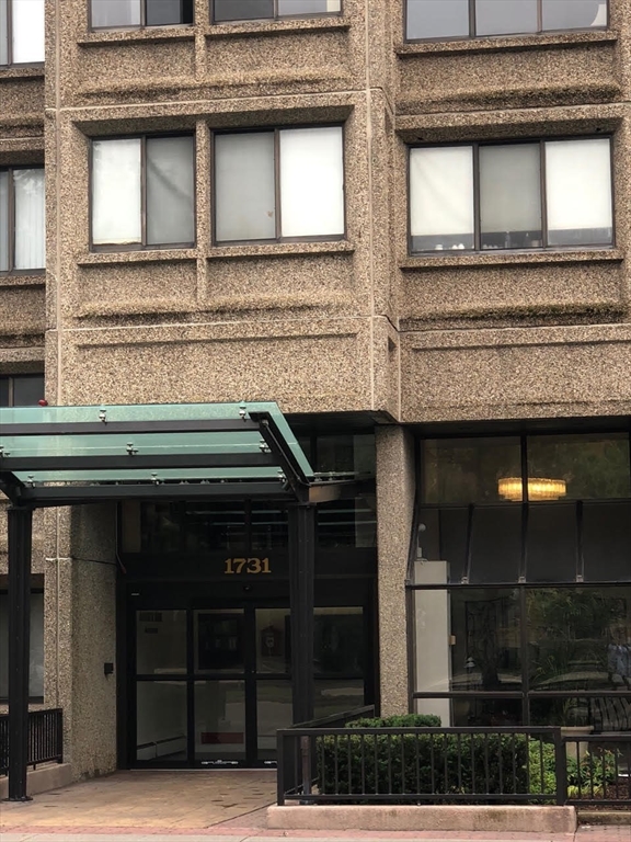 1731 Beacon St, Brookline