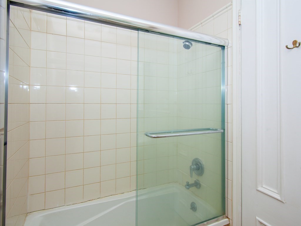 103 Beacon St, Back Bay