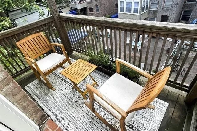 88 Naples, North Brookline