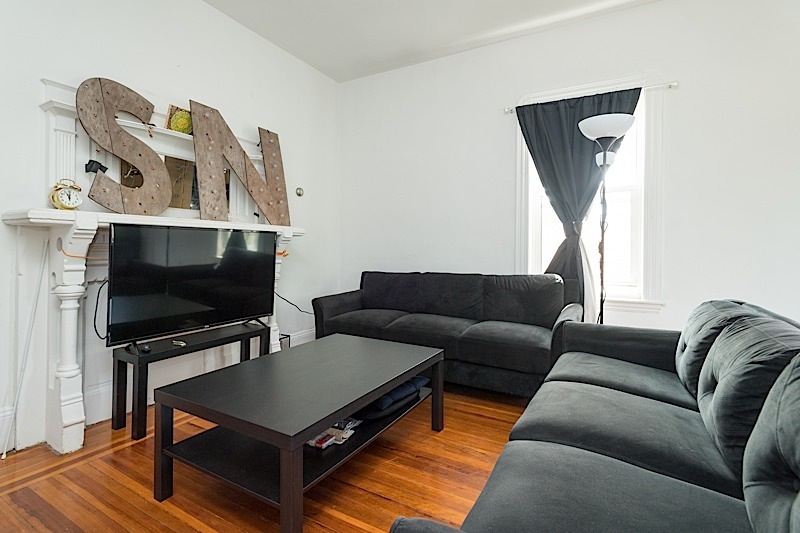 220 Prospect St, The Port