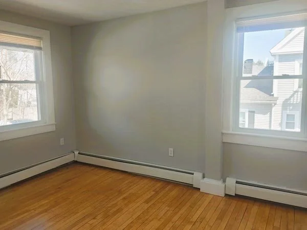 16 Wall St, Foxboro
