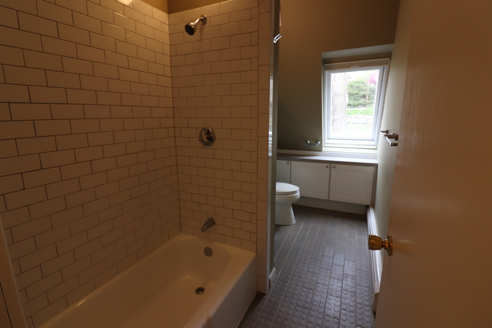 119 Whites Ave, Watertown