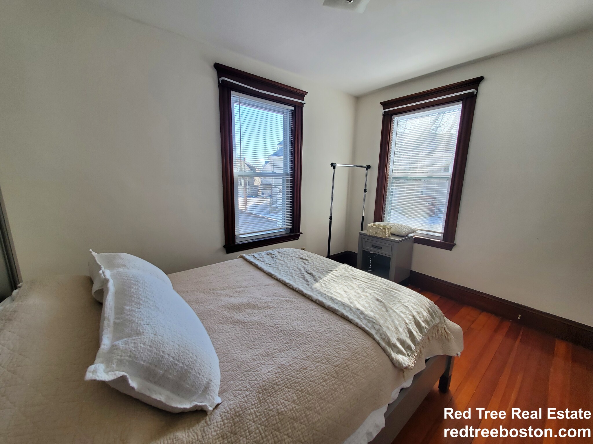 250 Belgrade Ave, Roslindale