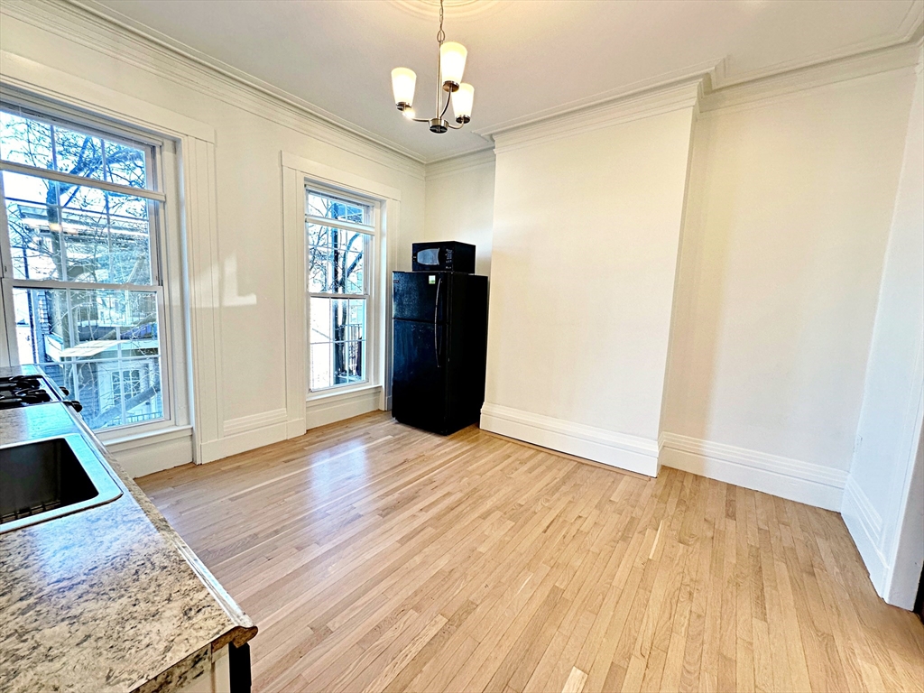 420 Sumner St, East Boston