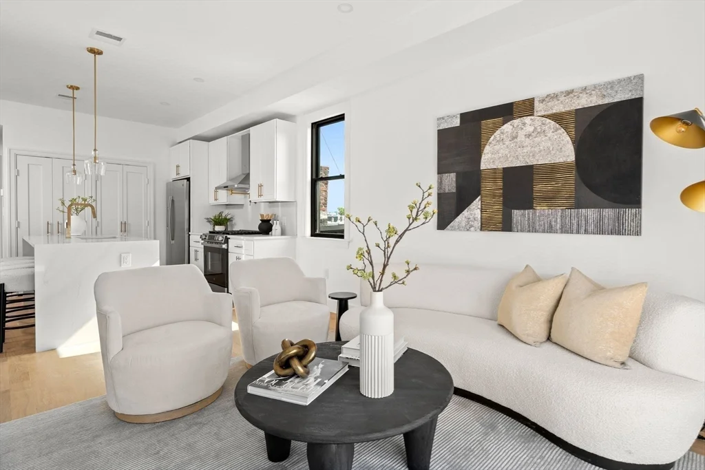 100 Bennington St, East Boston