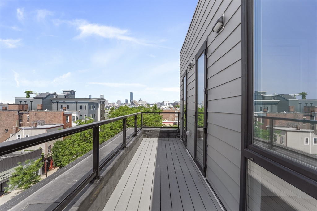 326 W Broadway, South Boston