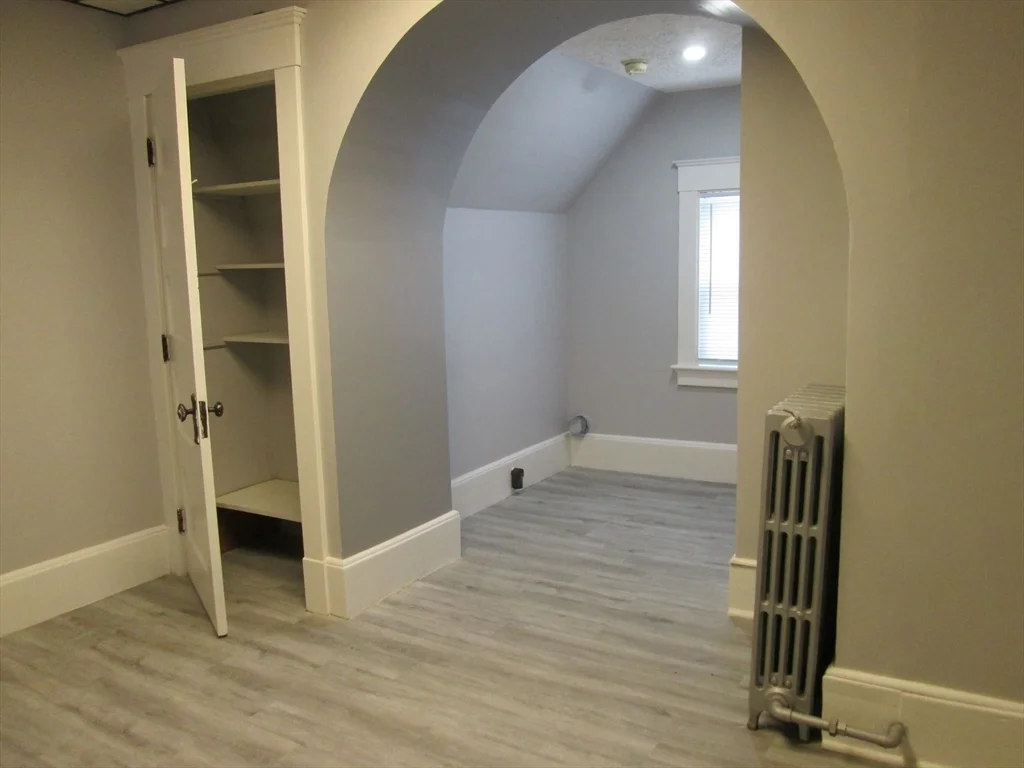 5 Oberlin St, Worcester