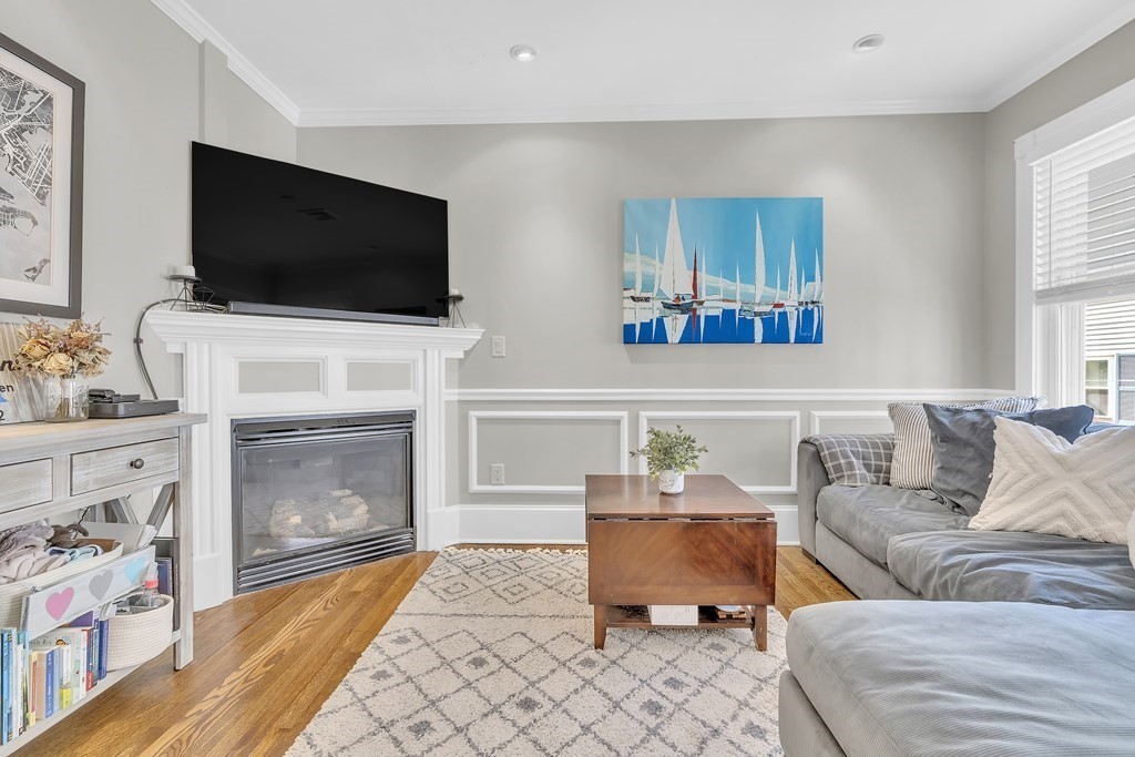 176 Bowen St, South Boston