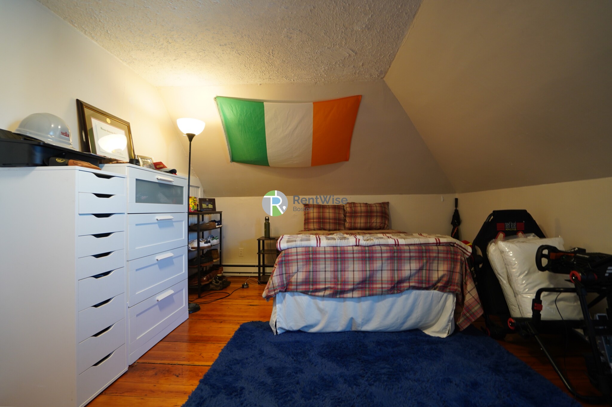 25 Pratt St, Allston