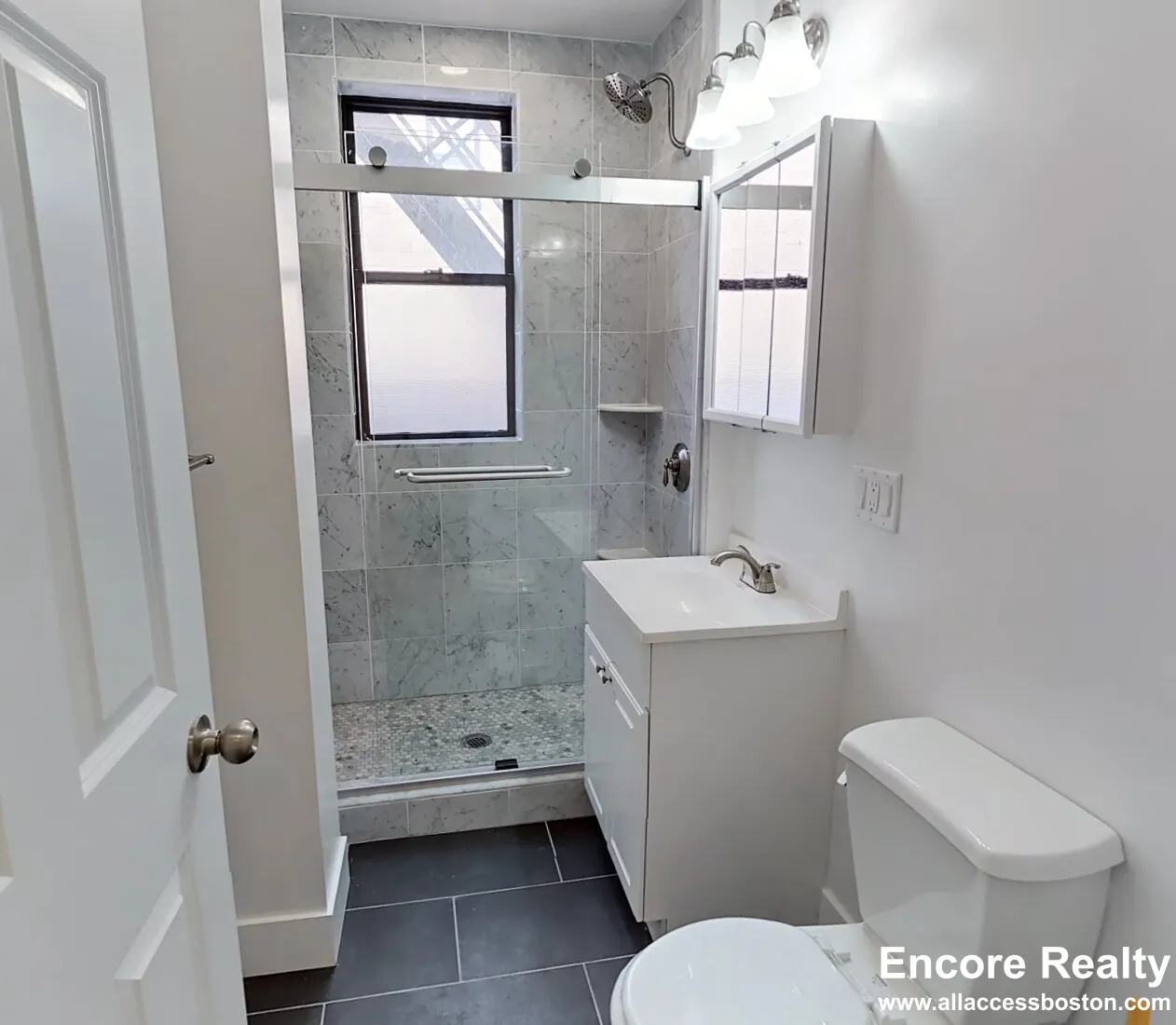 11 Queensberry St, Fenway