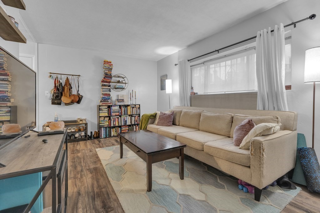 10 Scottfield Rd, Allston