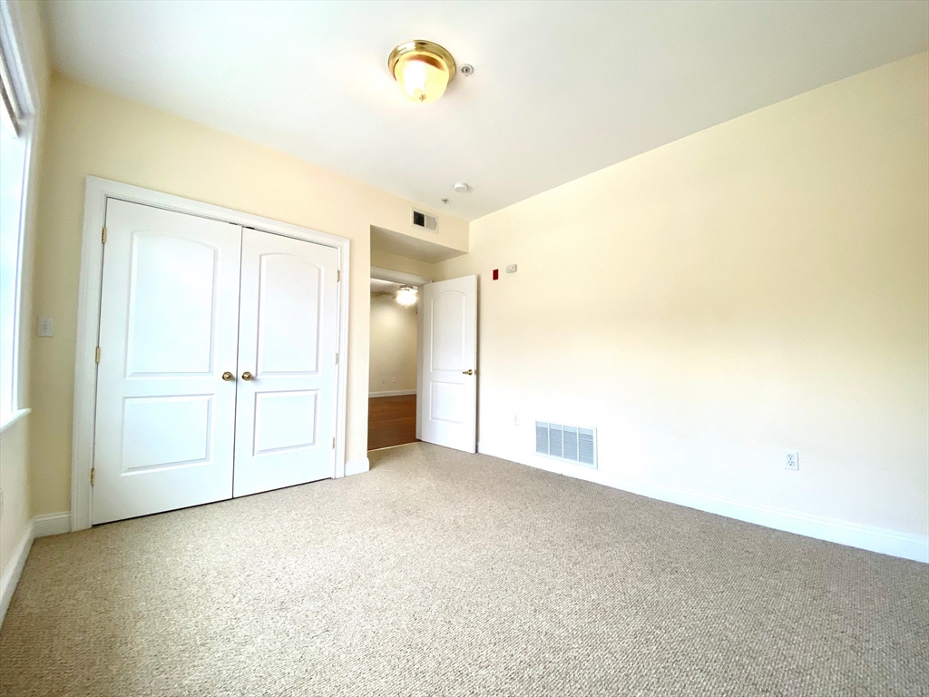 661 Bennington, East Boston