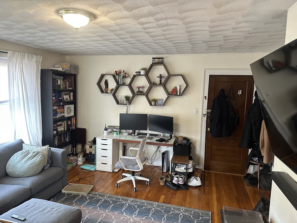 38 Day St, Davis Square