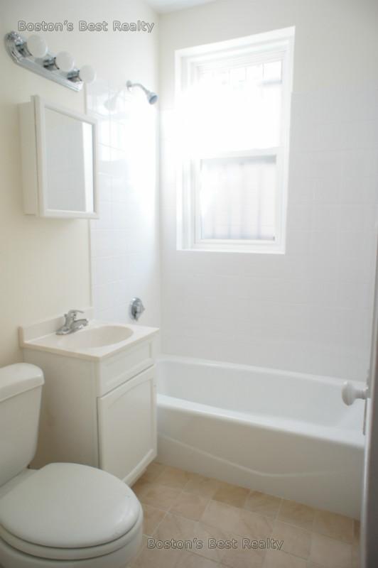 Studio bed, 1 bath apartment for rent at 15 Lothian Rd Unit 102, Brighton — photo 5 of 5