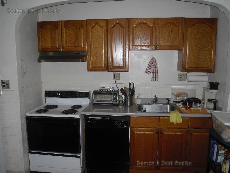 2 bed, 1 bath apartment for rent at 65 Saint Marys St Unit 4, Coolidge Corner