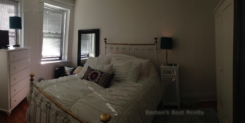 4 bed, 2 bath apartment for rent at 1515 Beacon St Unit 3, Coolidge Corner — photo 8 of 8