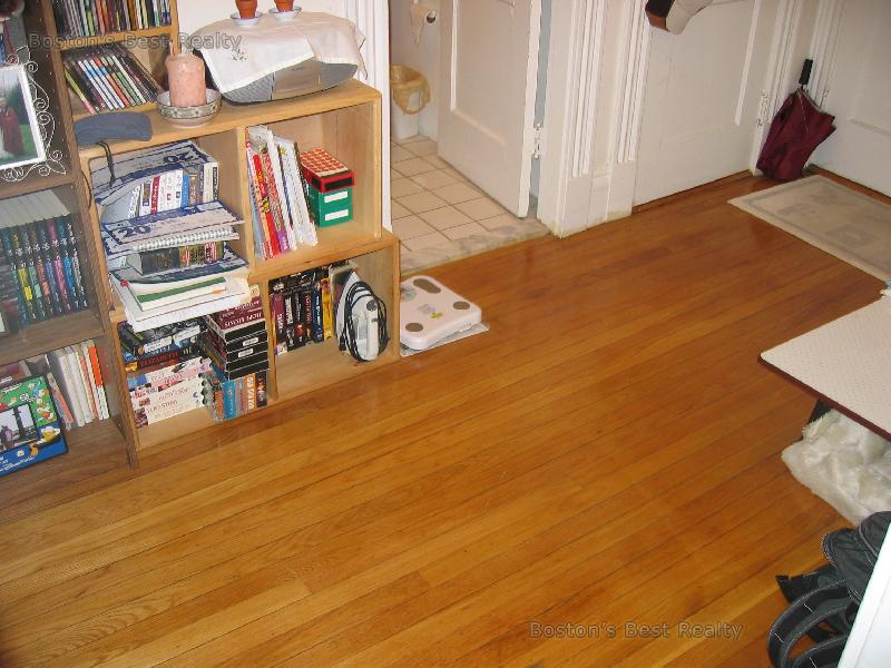 Studio bed, 1 bath apartment for rent at 27 Saint Lukes Rd Unit 11, Allston — photo 3 of 5