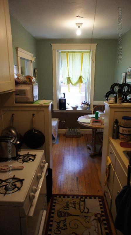 1 bed, 1 bath apartment for rent at 1945 Commonwealth Ave Unit 43, Brighton — photo 3 of 4