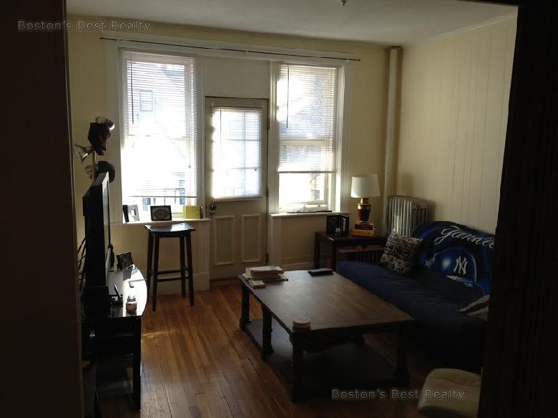 1 bed, 1 bath apartment for rent at 15 Lothian Rd Unit 303, Brighton — photo 2 of 4