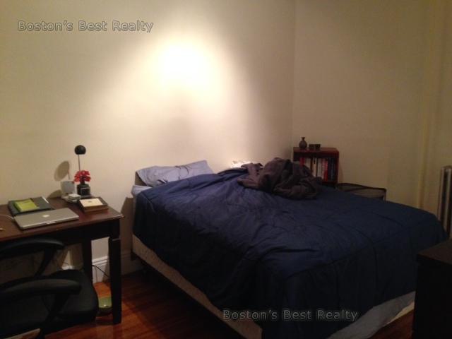 4 bed, 2 bath apartment for rent at 14 Strathmore Rd Unit 2, Coolidge Corner — photo 5 of 5