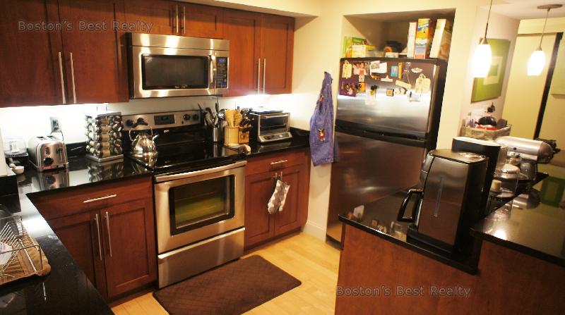 2 bed, 1 bath apartment for rent at 1600 Ashford St Unit 506, Coolidge Corner — photo 3 of 6