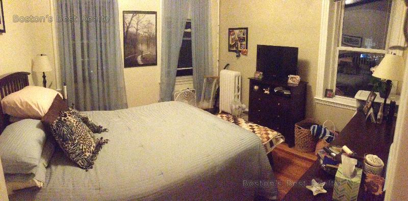 1 bed, 1 bath apartment for rent at 26 Commonwealth Ter Unit 6B, Brighton